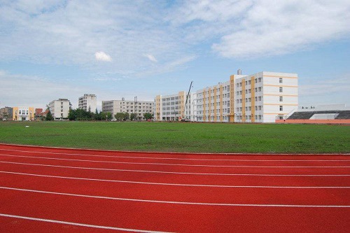 重庆市计算机职业高级中学学费是多少钱 重庆市计算机职业高级中学学费是多少钱