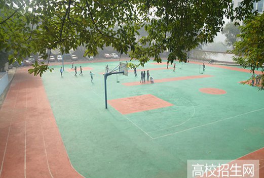 重庆市卫生学校图片