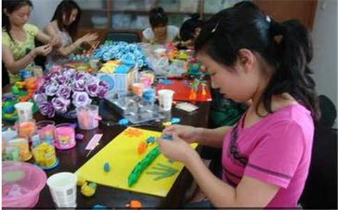 2020年报读成都幼儿师范学校美术专业都要学习哪些课程？