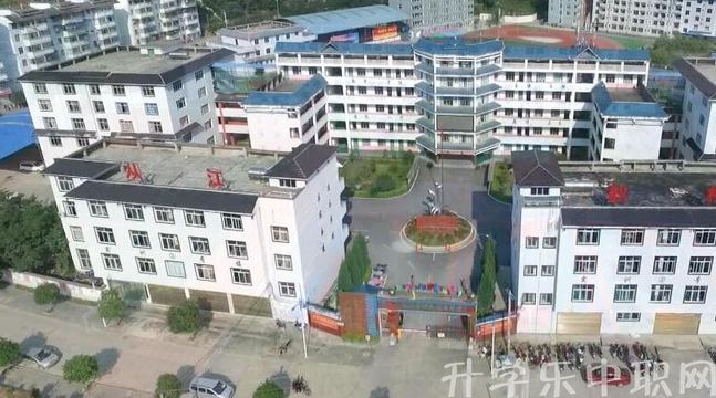 从江县职业技术学校