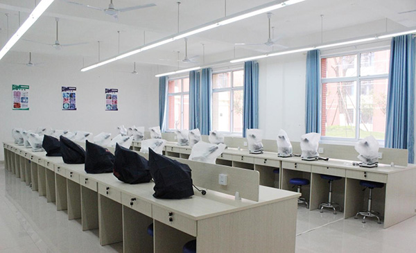 贵州应用技术职业学院：护理专业介绍