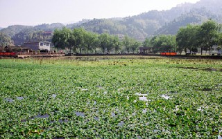 成都建筑工程学校未来就业前景良好