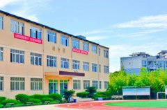 中国五冶大学龙泉校区如何？